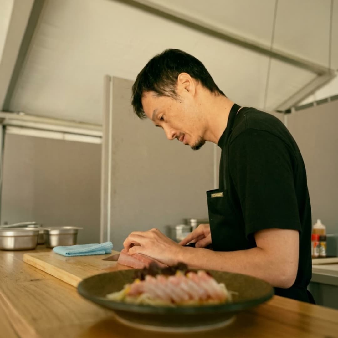 Cover image for Kenji Hiroto's Guide to Sunshine Coast